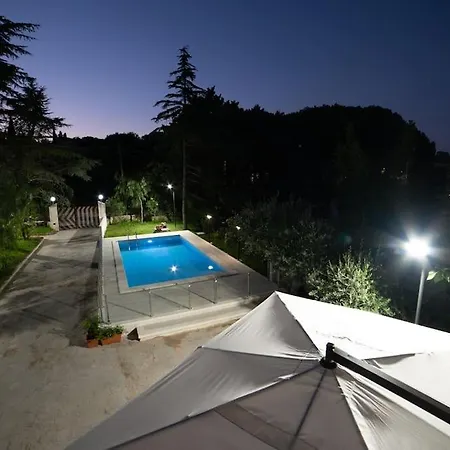 Villa Emilia, Relax Fra Mare E Laghi Avola